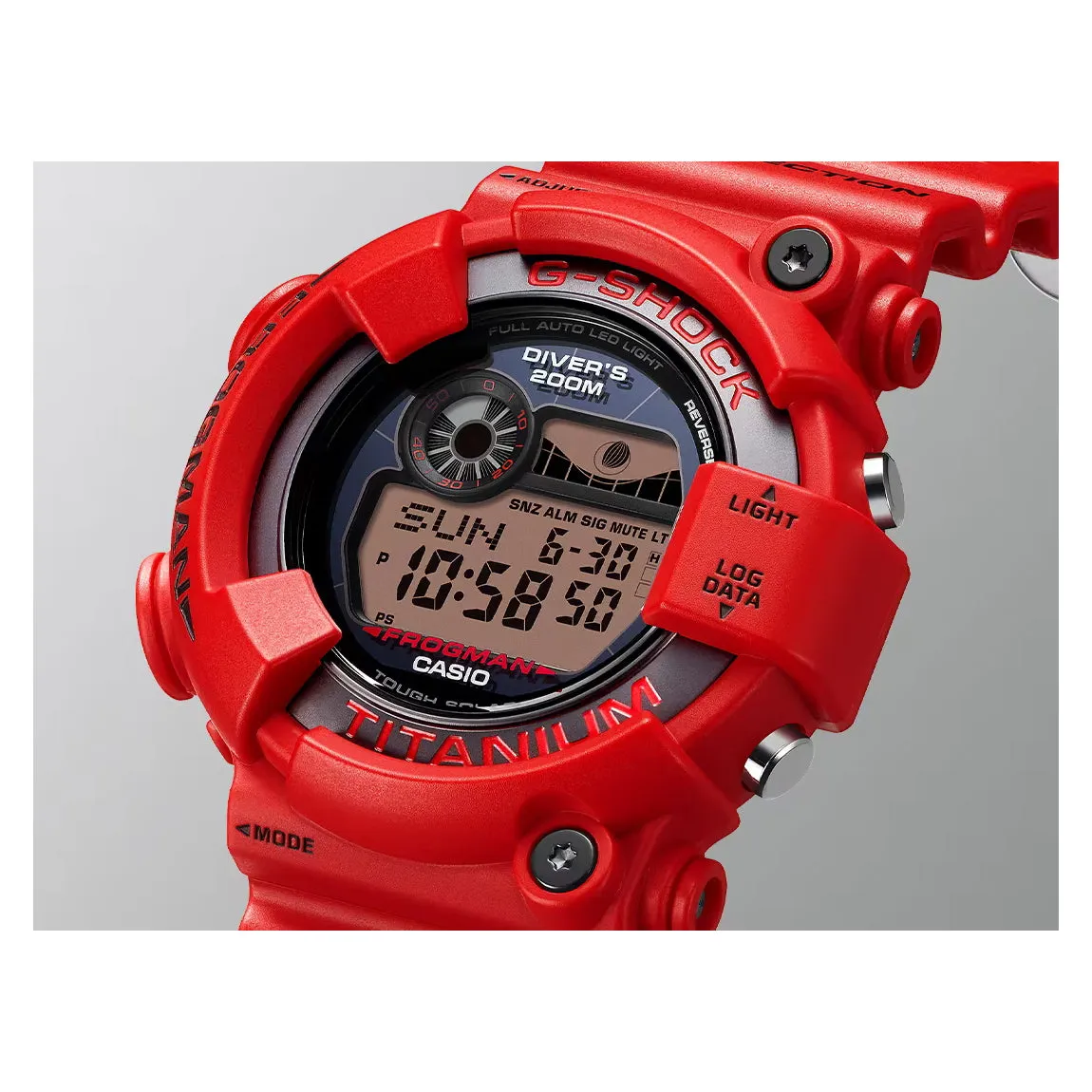 Casio G-Shock FROGMAN Digital Titanium 30th Anniversary 8200 Diver Red Watch GW8230NT-4 Limited