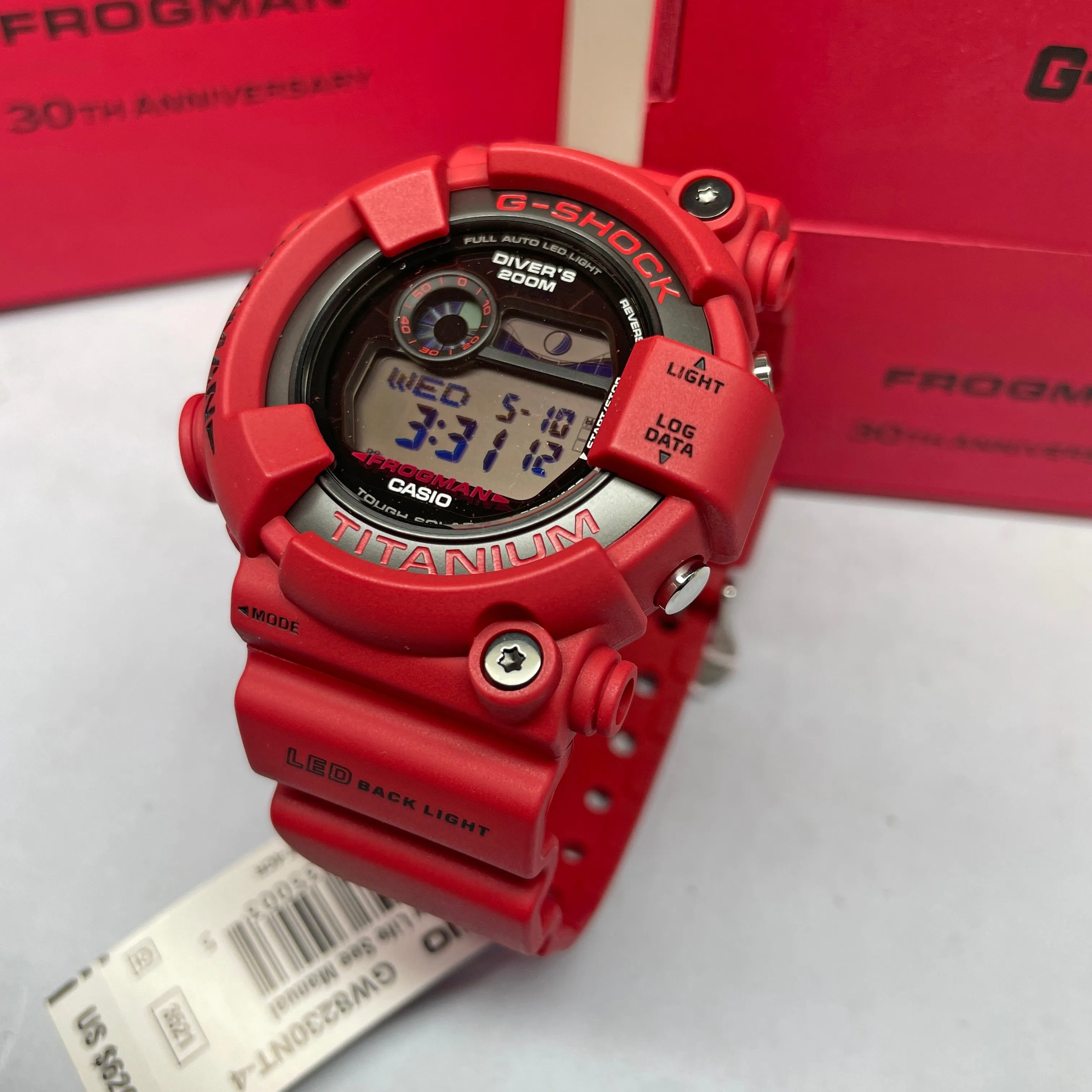 Casio G-Shock FROGMAN Digital Titanium 30th Anniversary 8200 Diver Red Watch GW8230NT-4 Limited