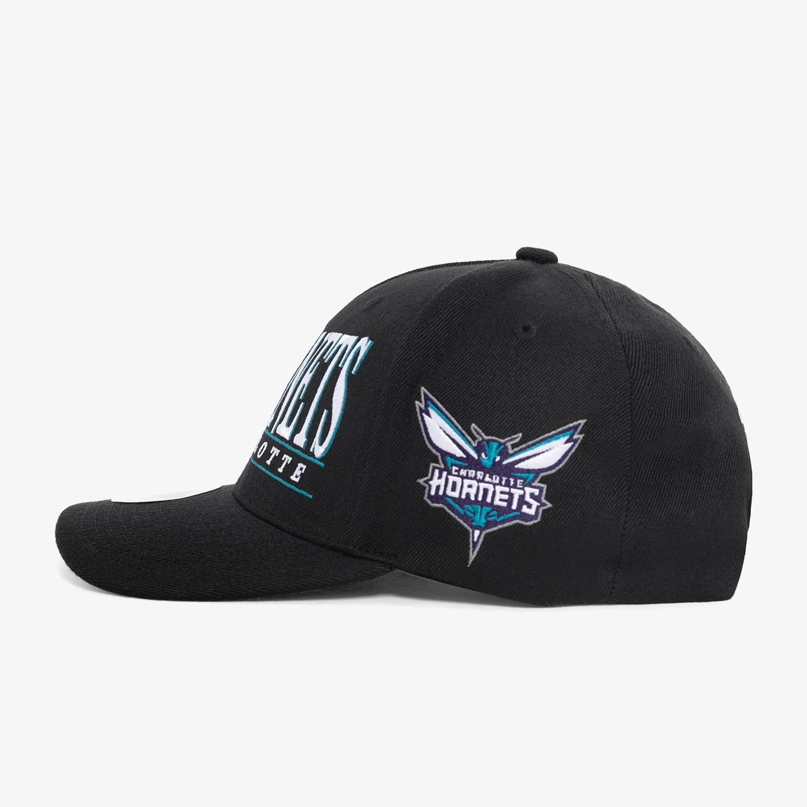 Charlotte Hornets Horizon Classic Redline Snapback - Black