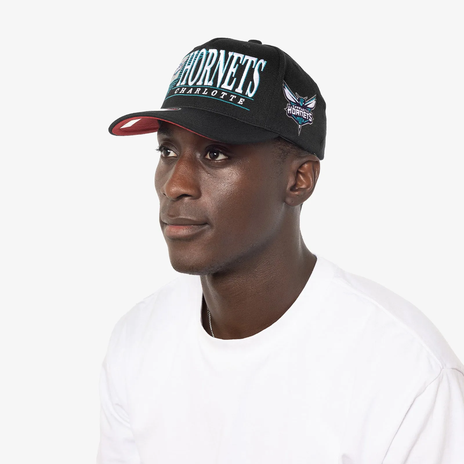 Charlotte Hornets Horizon Classic Redline Snapback - Black