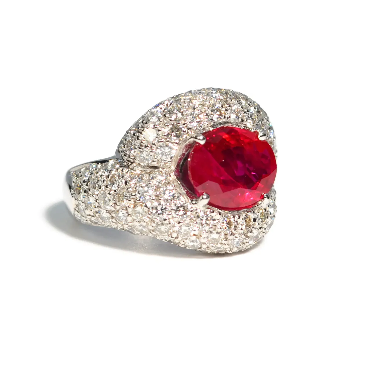 Eclat Jewels - One of Kind Estate Ring with Burma Ruby and Diamonds, 18k White Gold