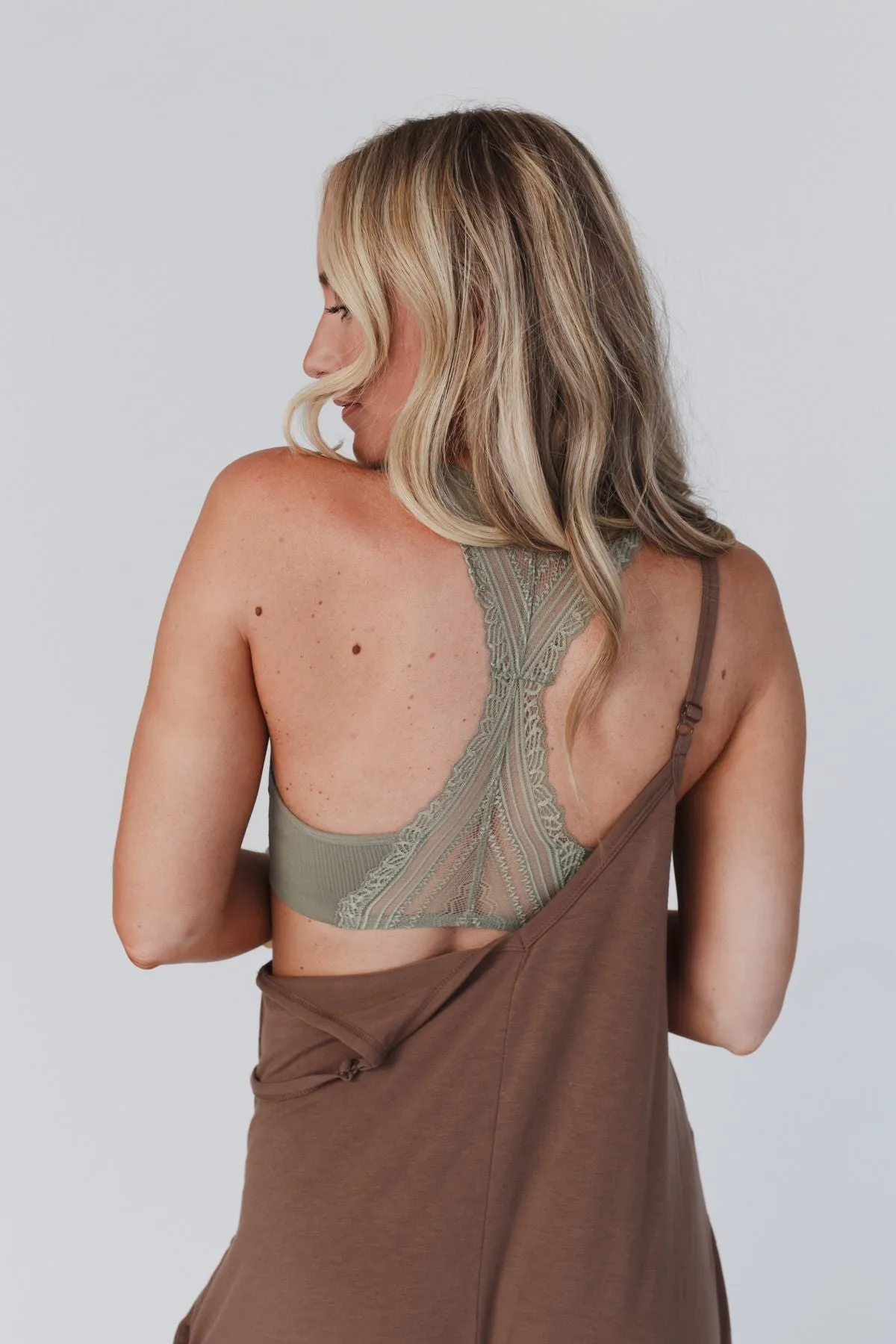 Evermore Seamless Lace Racerback Bralette - Sage