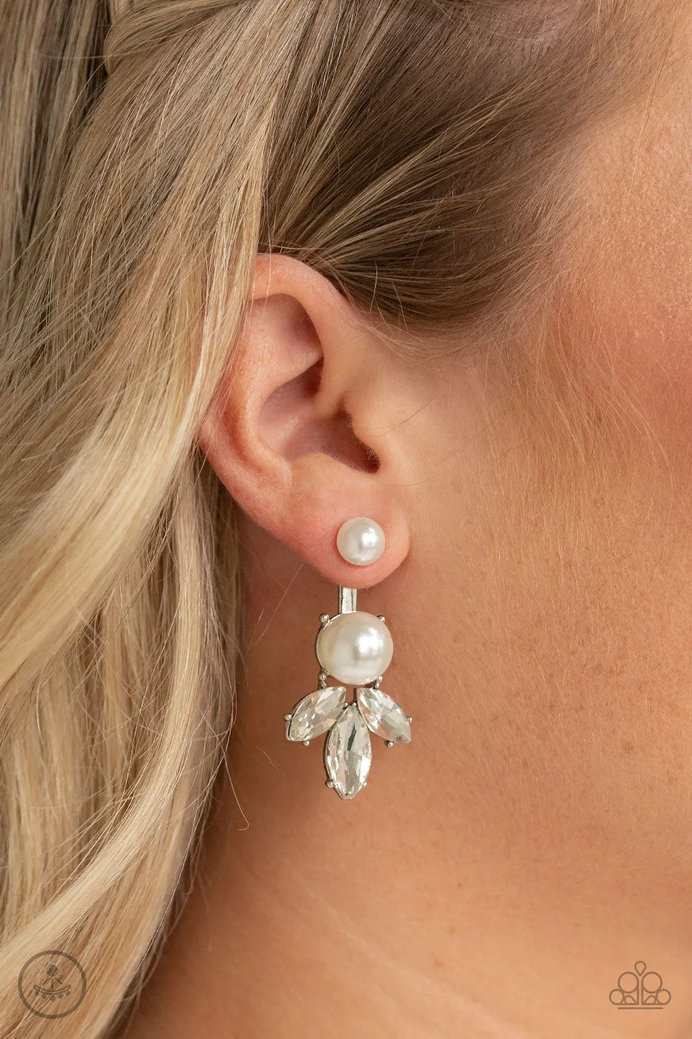 Extra Elite - White Earring