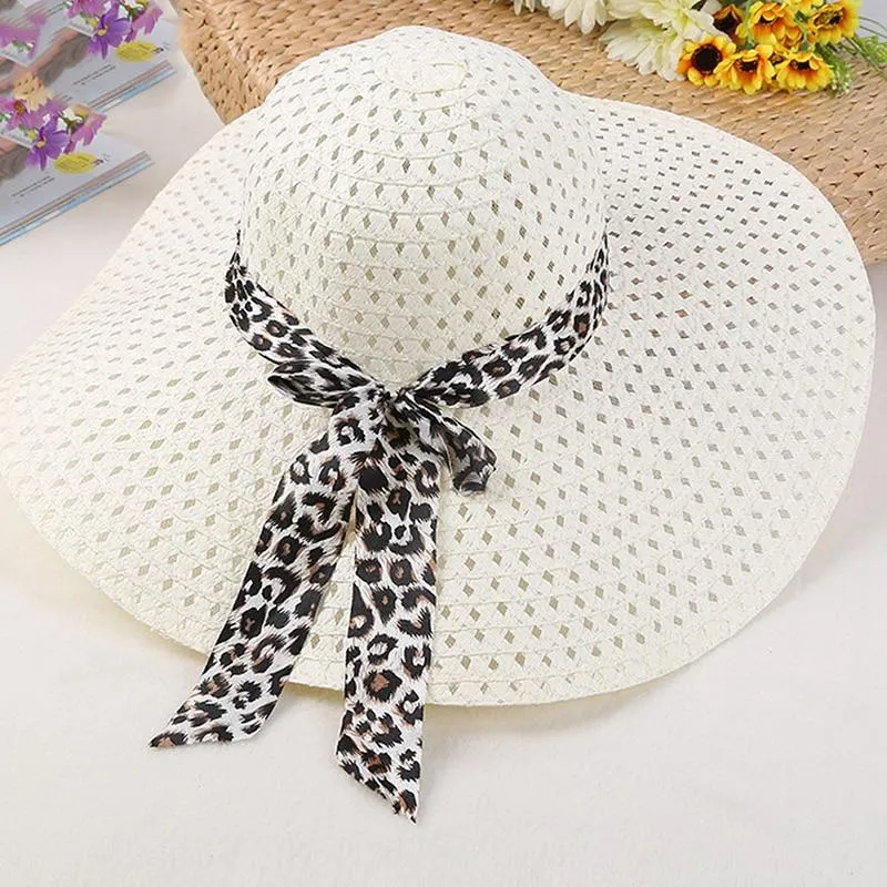 Foldable Floppy Wide Brim Straw Sun Hat with Bowknot