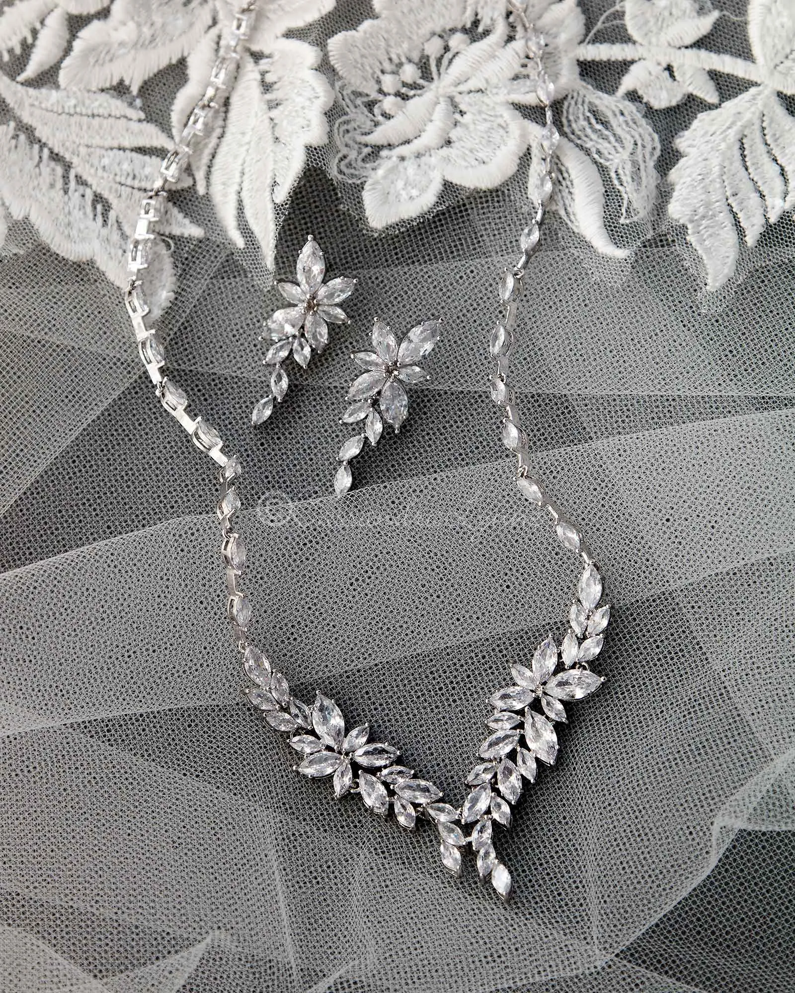 Intricate CZ Leaf Bridal Necklace Set