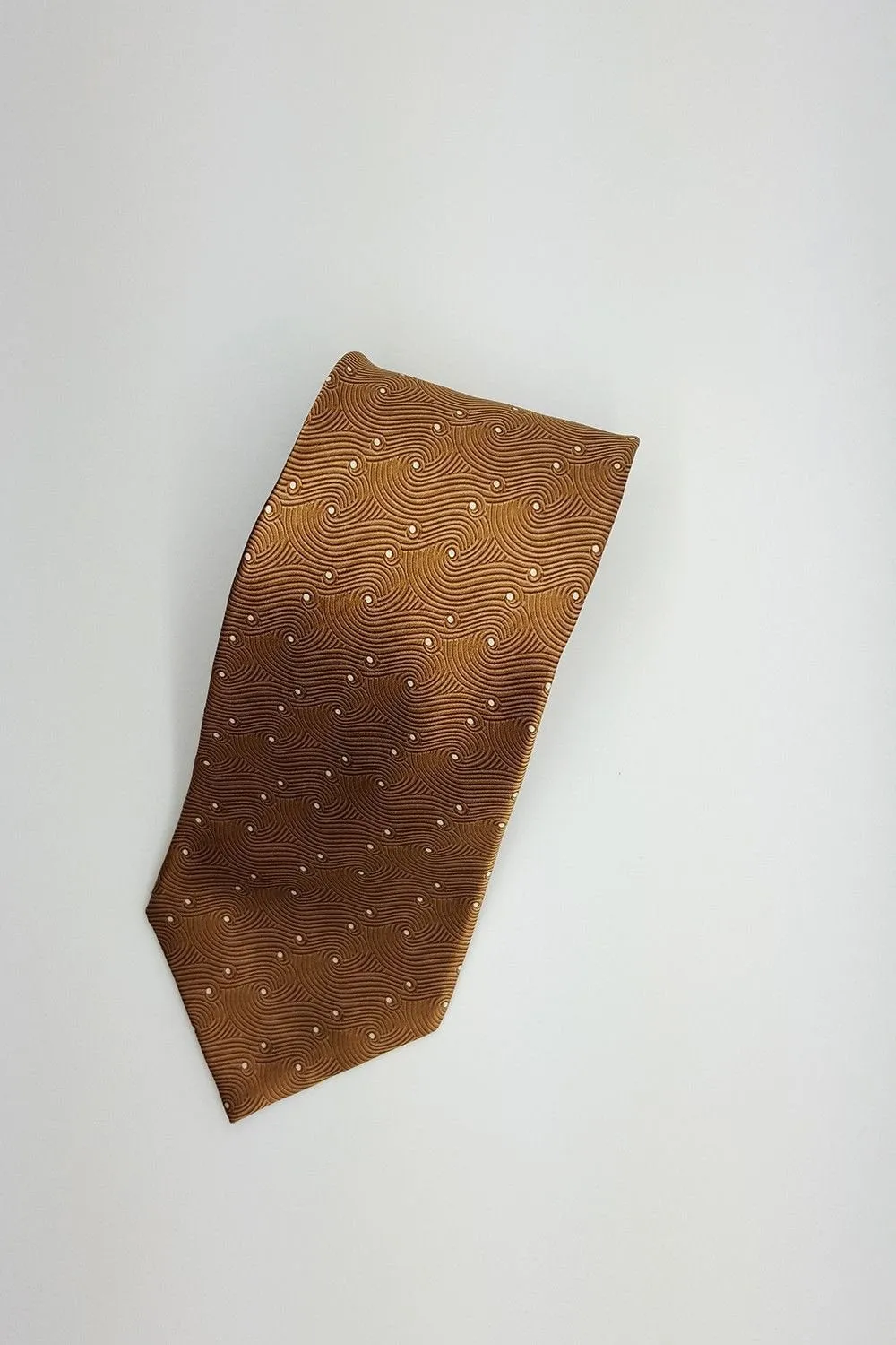 LANVIN 100% Silk Gold Swirls White Dotted Classic Tie (58)