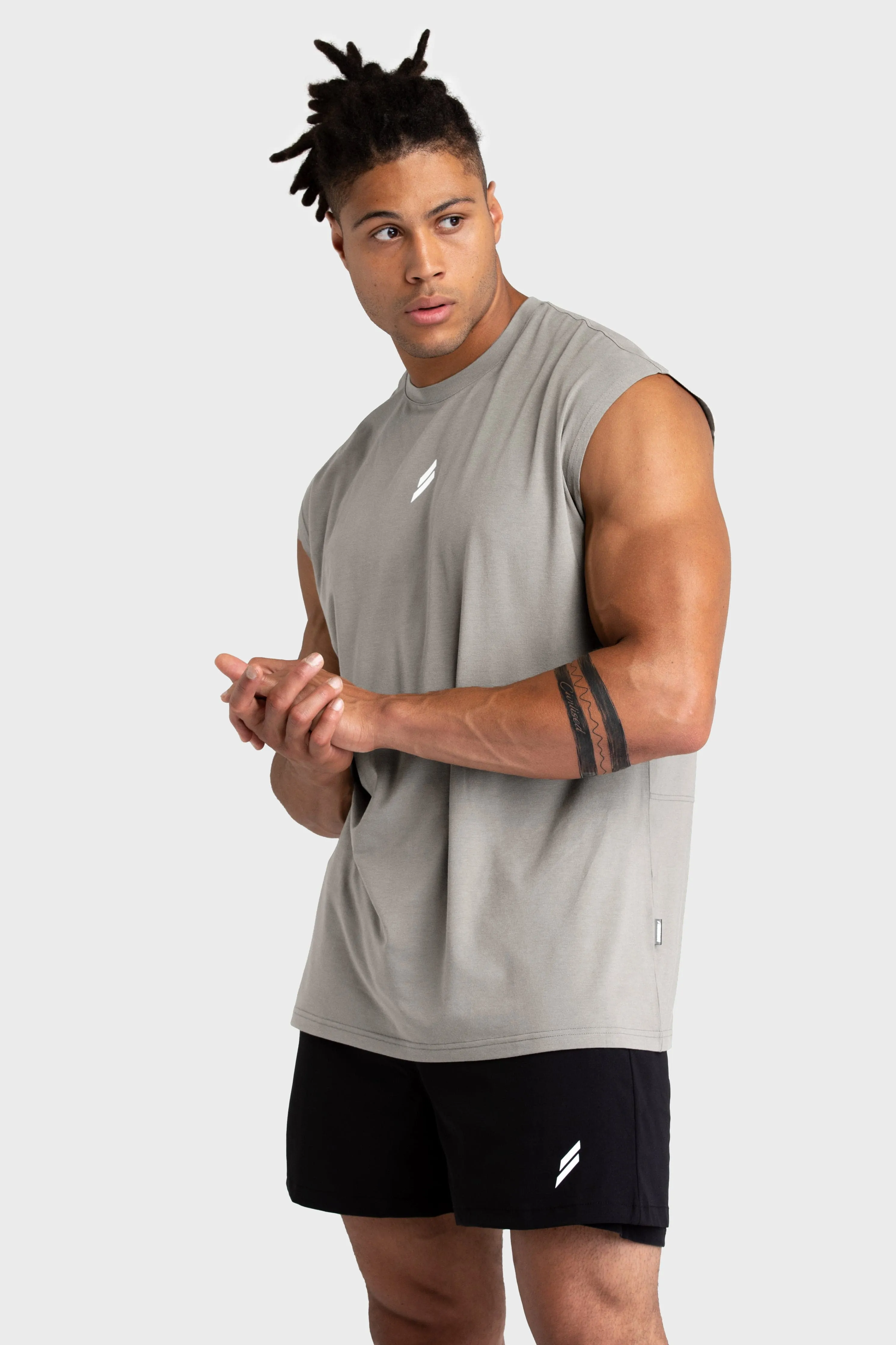 Mark Oversize Cutoff Tank - Grey