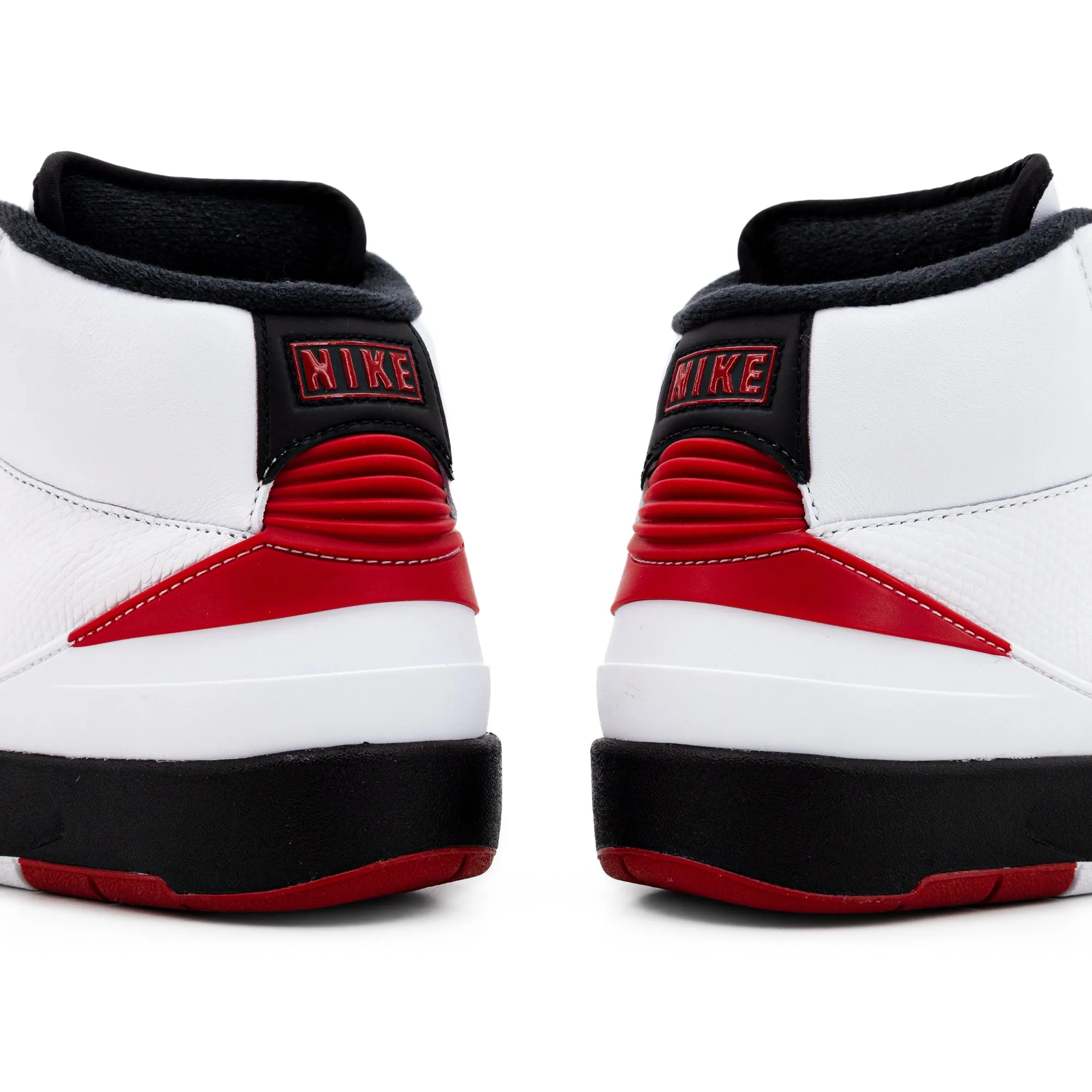 Nike Women's Air Jordan 2 Retro "Chicago" White/Varsity Red-Black DX4400-106