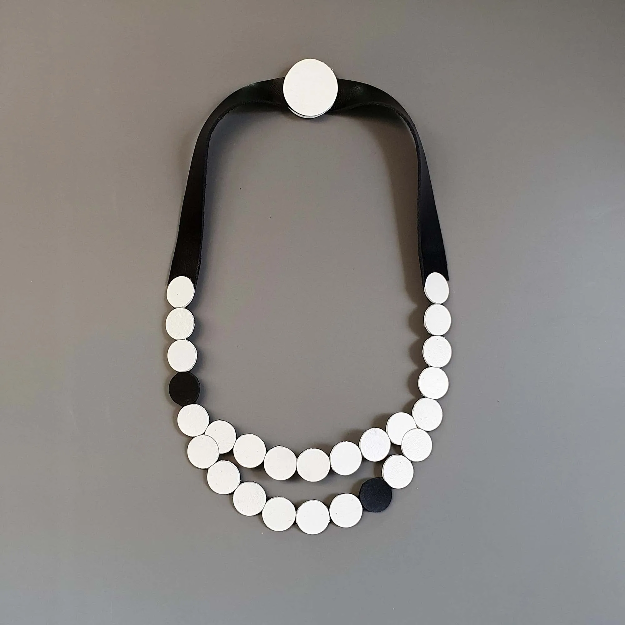 Raindrop White leather collar necklace