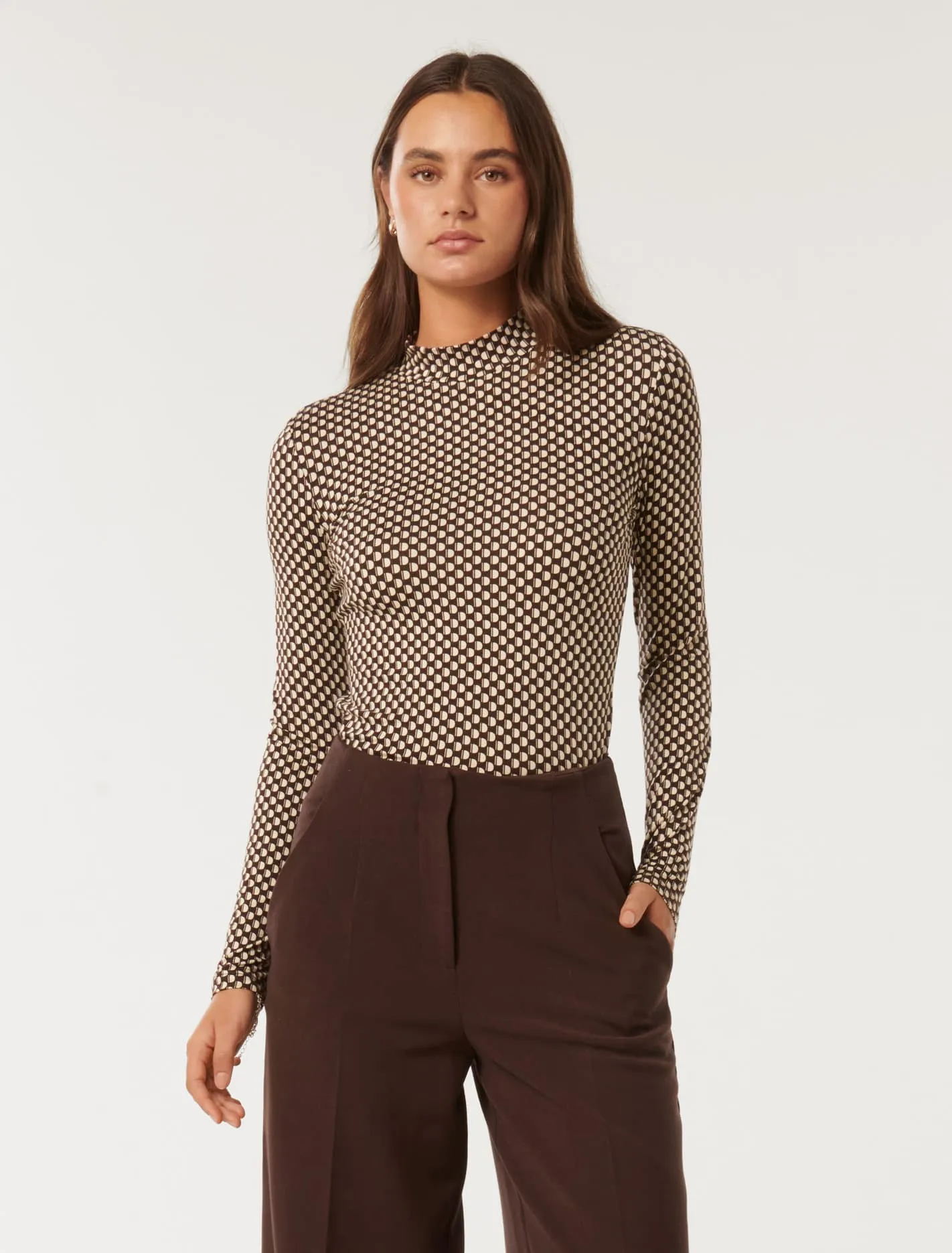 Valera Skivvy Neck Long Sleeve Top