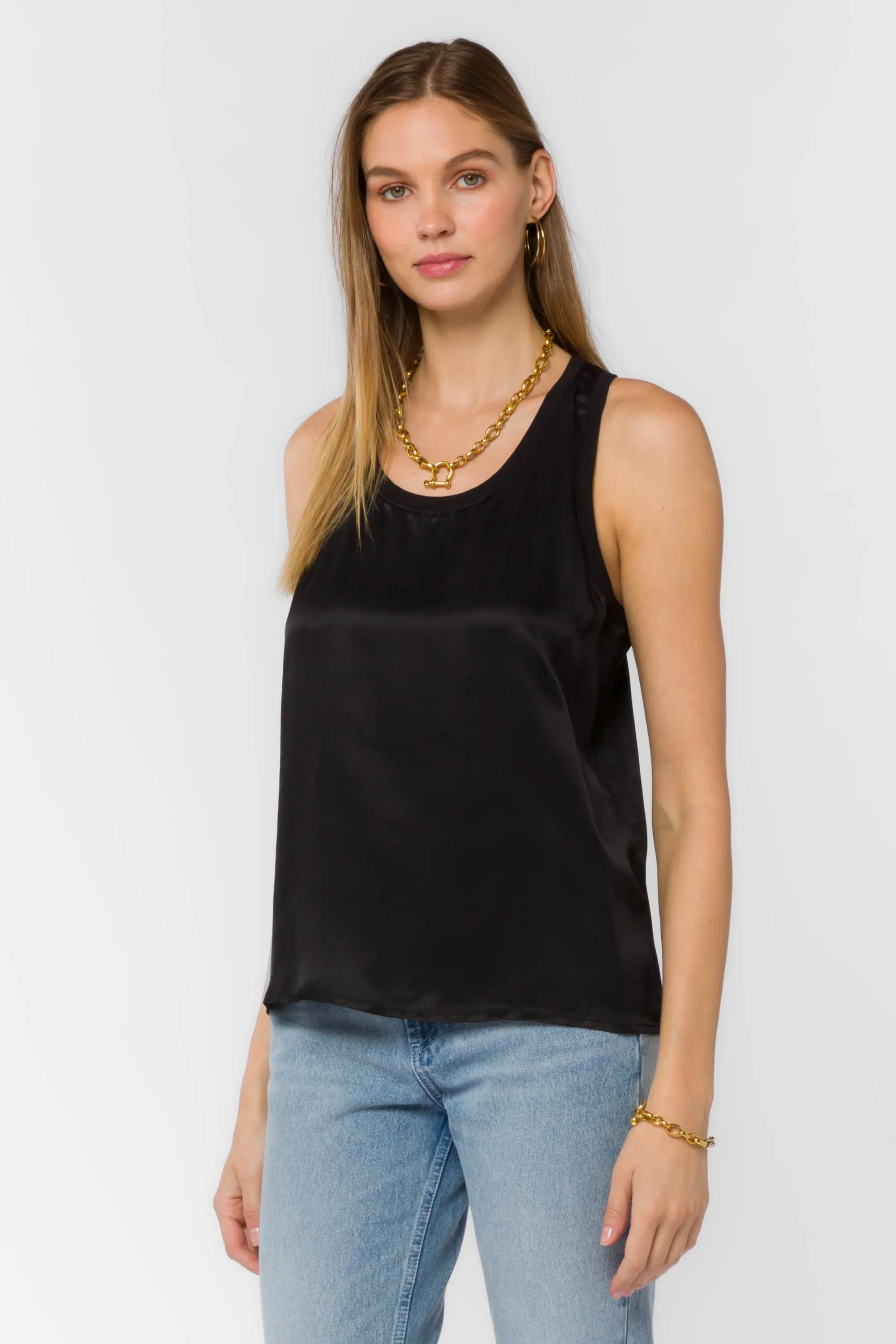 Vicky Black Tank